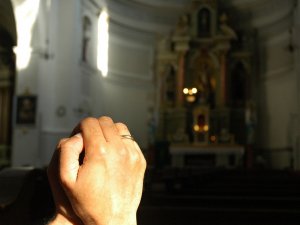 praying hands church purgatory