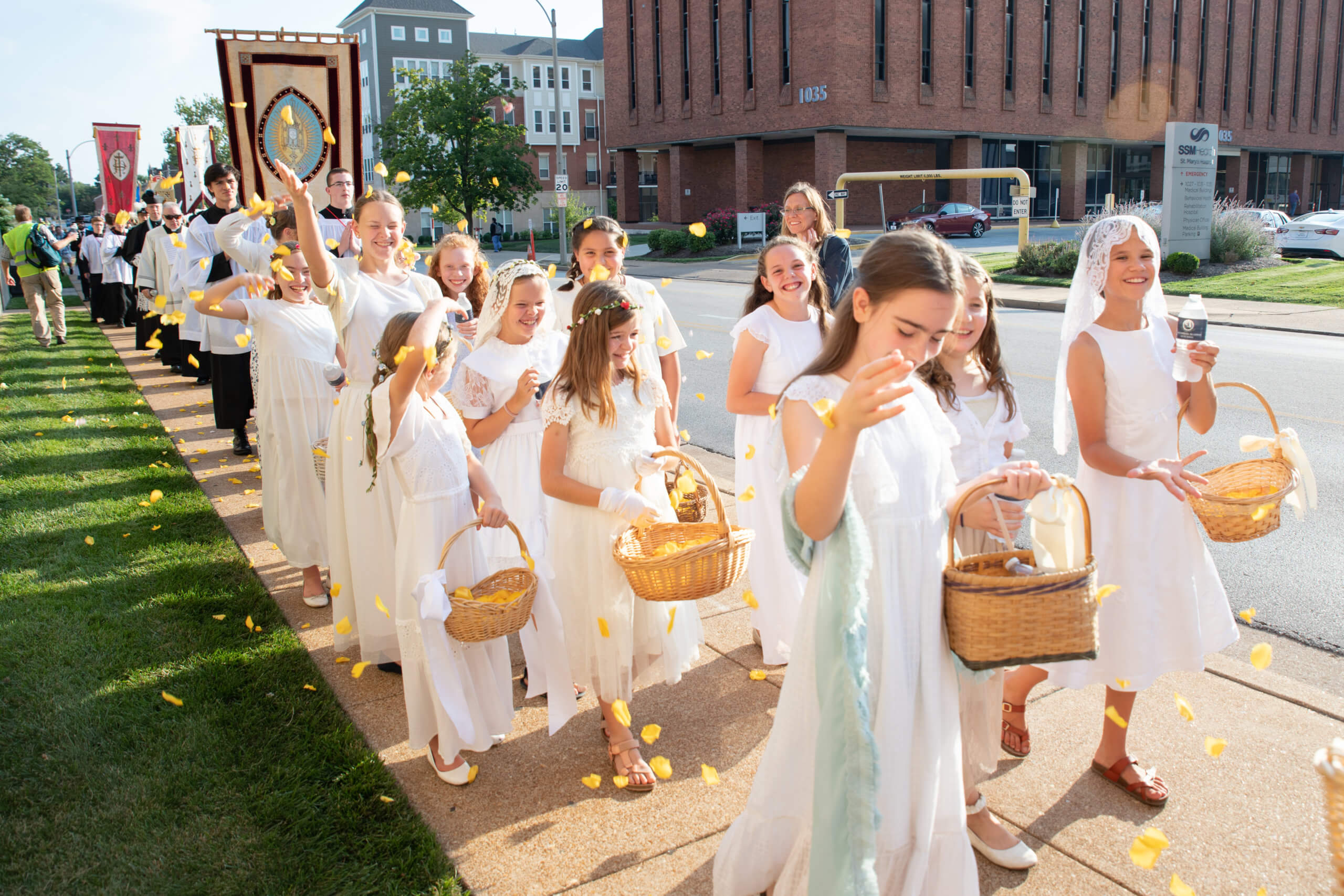 A Moment of Christendom: the St. Louis Patronal Procession